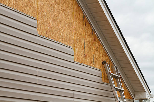 24/7 Emergency Siding Repair experts in Jamestown, NY